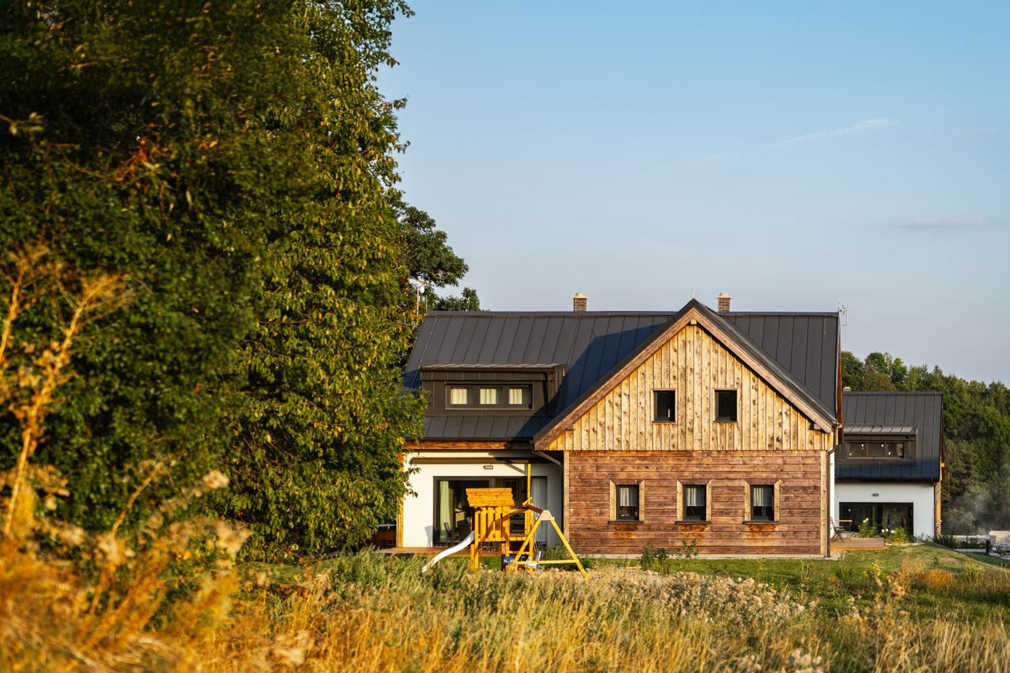 Roubenka "Tam Kde Lisky Davaji Dobrou Noc" Villa Černý Dŭl Exterior foto